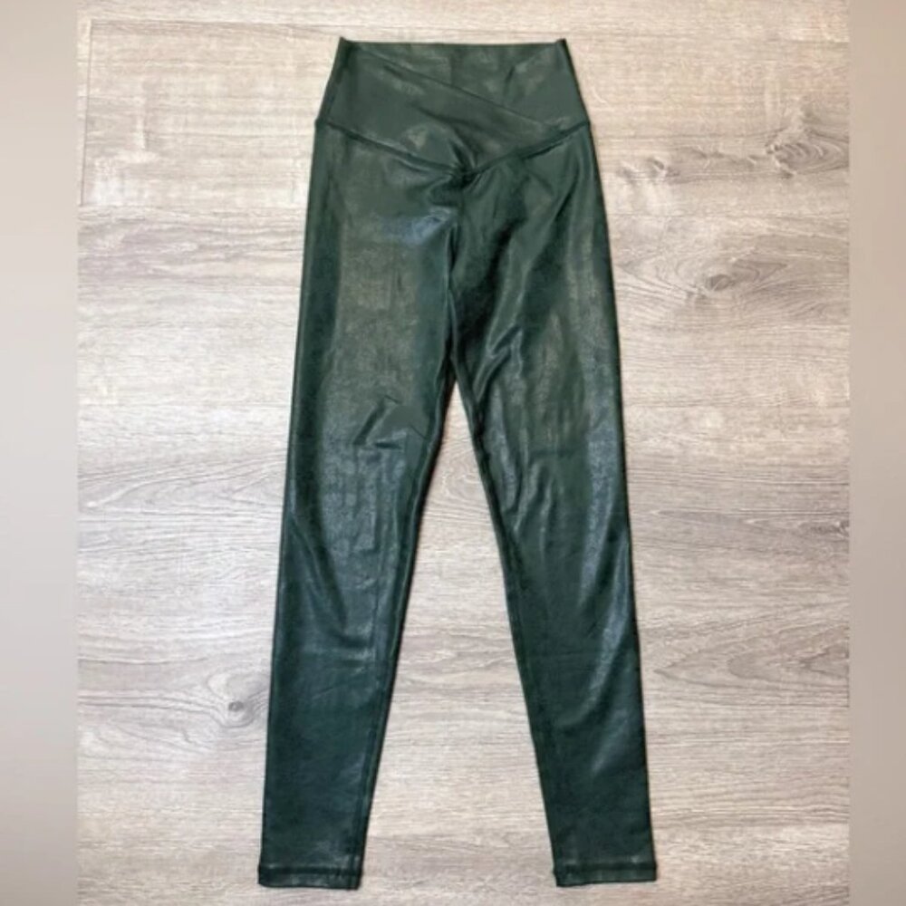 •OFFLINE BY AERIE• CROSSOVER LEGGINGS